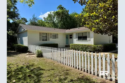 382 Pecan Avenue, Fairhope, AL 36532 - Photo 1