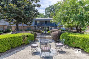 207 S Mobile St, Fairhope, AL 36532 - Photo 1