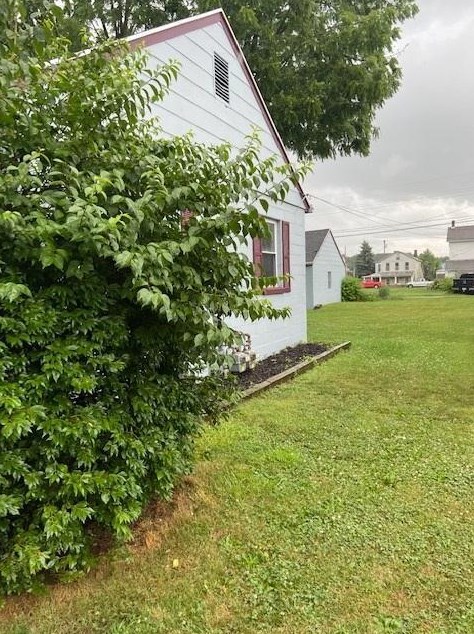 106 Adams St, New Carlisle, OH 45344-1801