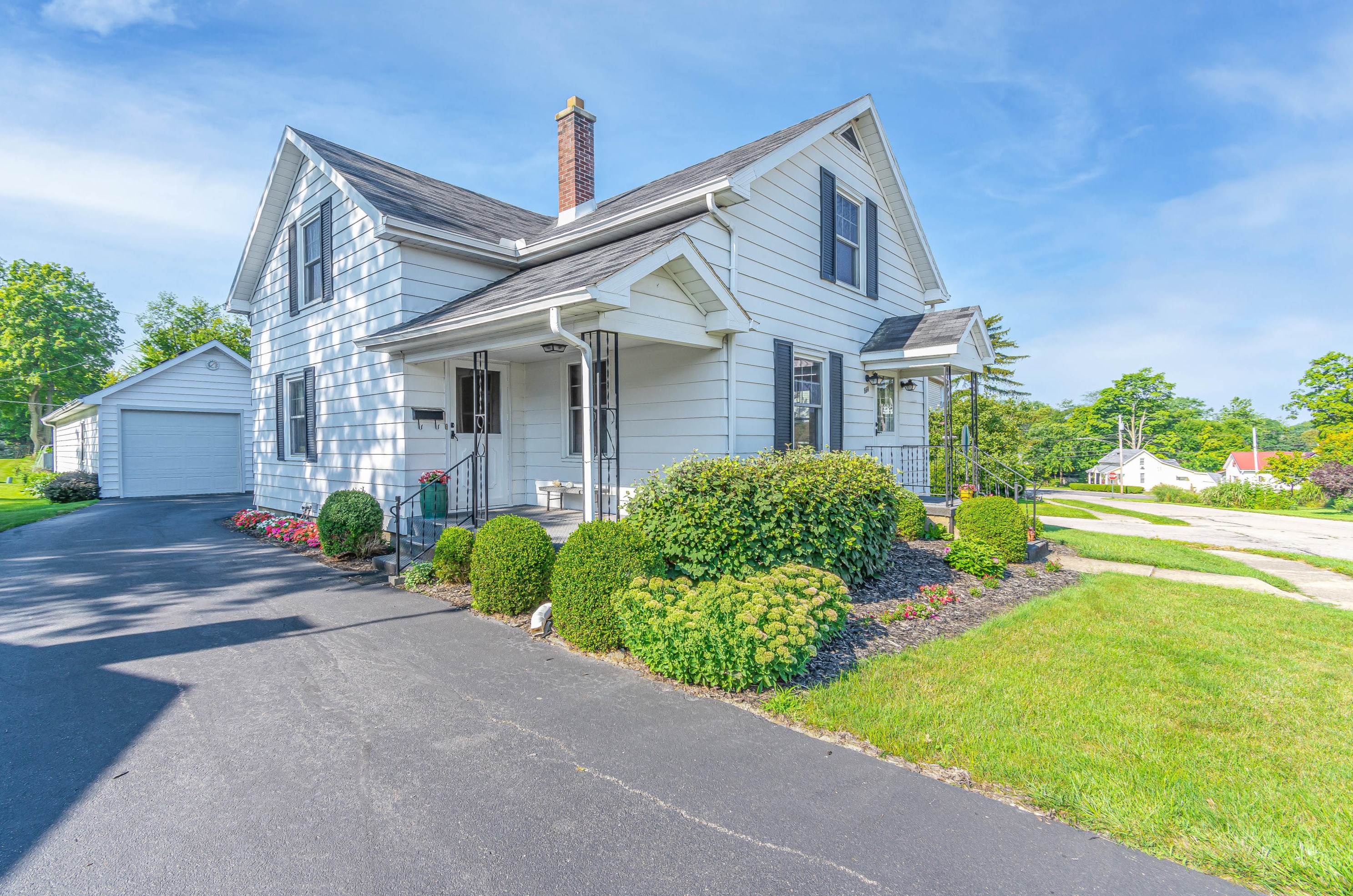 564 North Ave, Bellefontaine, OH 43311