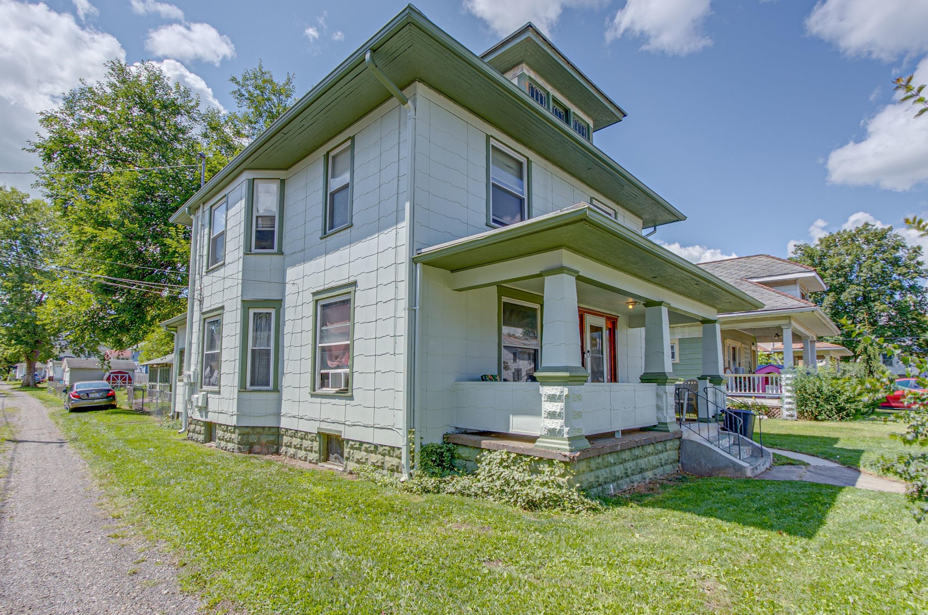 1121 Olive St, Springfield, OH 45503