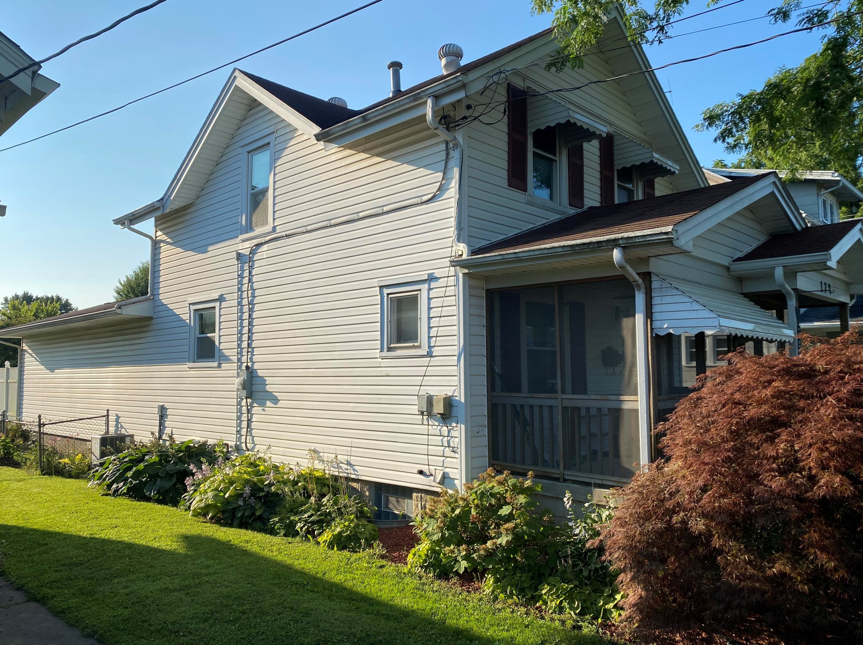 174 S Fostoria Ave, Springfield, OH 45505