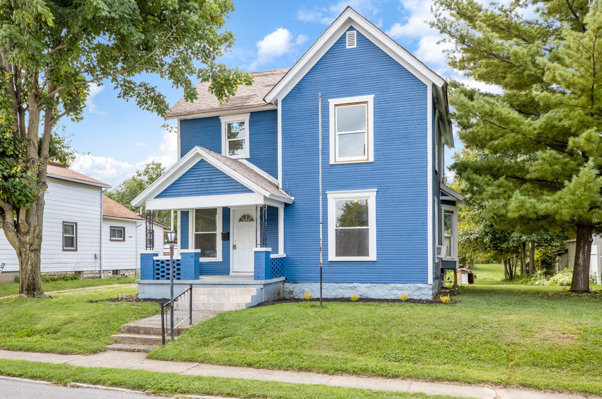 128 Washington Ave, Bellefontaine, OH 43311