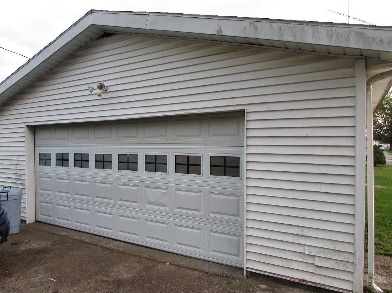 216 Miami St, De Graff, OH 43318-9583