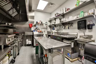 6027 Taylorsville Road, Huber Heights, OH 45424 - Photo 8