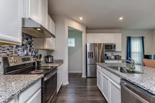 403 Sydney Dr, Tipp City, OH 45371 - Photo 18