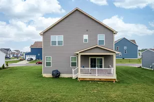 403 Sydney Dr, Tipp City, OH 45371 - Photo 10