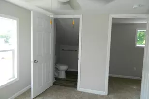 16 W Walnut St, Jeffersonville, OH 43128 - Photo 18