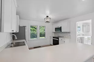 830 W 2nd St, Springfield, OH 45504 - Photo 12