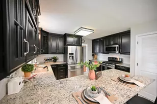 2540 Rebecca Dr, Springfield, OH 45503 - Photo 12