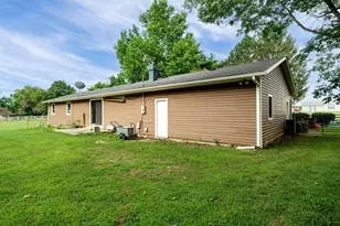 3390 Spence Rd, New Carlisle, OH 45344 - Photo 36