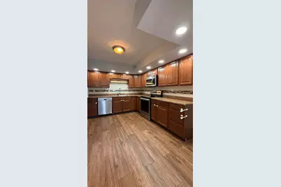 3304 Ultimate Way, Dayton, OH 45449 - Photo 4