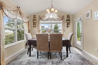 4146 Spicebush Drive, Tipp City, OH 45371 - Photo 16