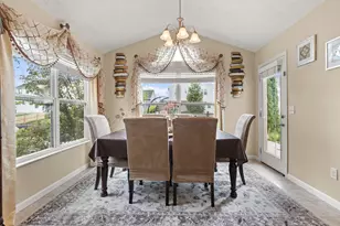 4146 Spicebush Dr, Tipp City, OH 45371 - Photo 16