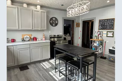 1009 W High Street, Springfield, OH 45506 - Photo 8