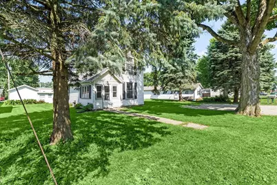 1236 S Detroit Street, Bellefontaine, OH 43311 - Photo 4