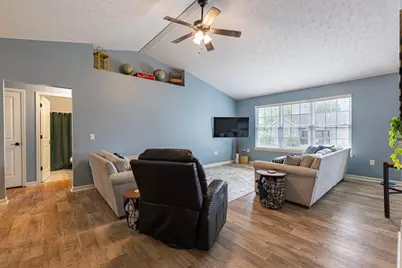 720 Sherwood Drive, Troy, OH 45373 - Photo 2