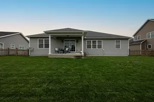 720 Sherwood Dr, Troy, OH 45373 - Photo 30