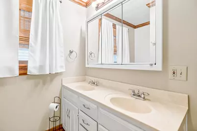 201 E Pearl Street, Wapakoneta, OH 45895 - Photo 30