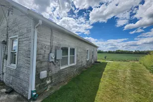 7337 E Lock Rd, Lewisburg, OH 45338 - Photo 4