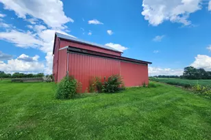 7337 E Lock Rd, Lewisburg, OH 45338 - Photo 12