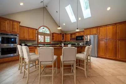 2940 Stonewall Drive, Beavercreek, OH 45434 - Photo 2