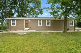 136 E Broadway St, Urbana, OH 43078 - Photo 1