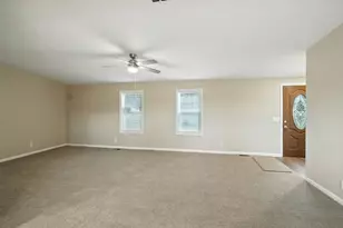 136 E Broadway St, Urbana, OH 43078 - Photo 10