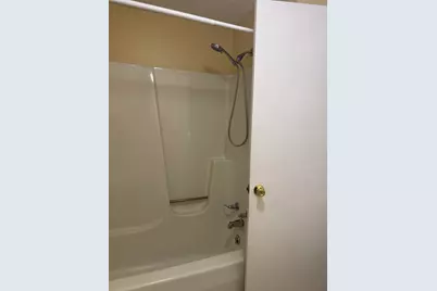 911 Cleveland Avenue, Saint Marys, OH 45885 - Photo 8