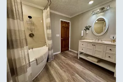 703 Dorchester Dr Drive, Springfield, OH 45506 - Photo 16