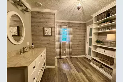 703 Dorchester Dr Drive, Springfield, OH 45506 - Photo 14