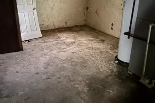 2 E Hudson Ave, Dayton, OH 45405 - Photo 2