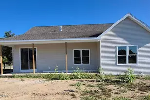 6476 Mickelson Ln, Lima, OH 45805 - Photo 2