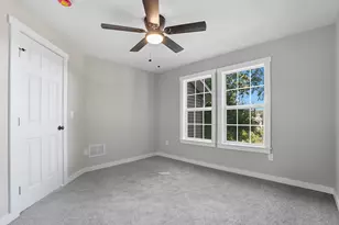 210 N Oakley Ave, Columbus, OH 43204 - Photo 18