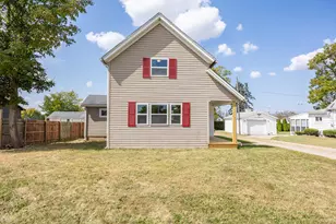 1156 S Greenwood St, Bellefontaine, OH 43311 - Photo 1