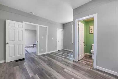 2642 Springfield Xenia Road, Springfield, OH 45506 - Photo 8