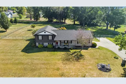 2558 Stoney Creek Street, Springfield, OH 45504 - Photo 2