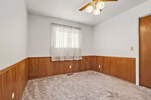 806 Candlewood Blvd, Piqua, OH 45356 - Photo 28