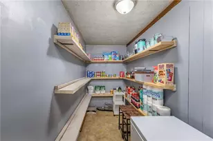 5912 Bavaria Pl, Dayton, OH 45424 - Photo 12