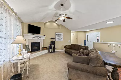 680 Loxley Lane, Troy, OH 45373 - Photo 8