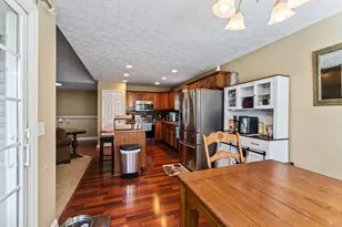 680 Loxley Ln, Troy, OH 45373 - Photo 14