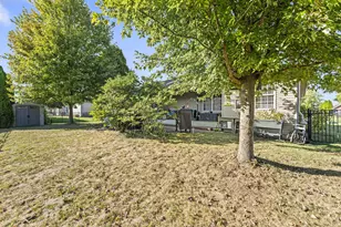 680 Loxley Ln, Troy, OH 45373 - Photo 34