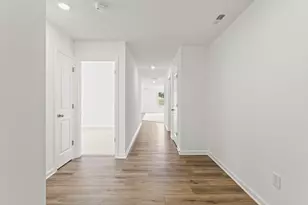 221 Scorcese St, Springfield, OH 45505 - Photo 4