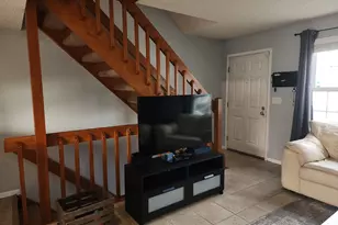 4995 Singleton Dr, Hilliard, OH 43026 - Photo 2