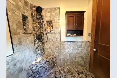 325 E Chillicothe Avenue, Bellefontaine, OH 43311 - Photo 36