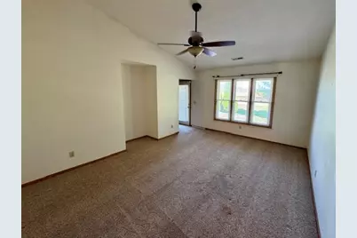 1470 Oldham Drive #12, Springfield, OH 45503 - Photo 4