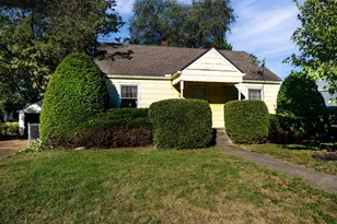 1407 Arlington Dr, Fairborn, OH 45324 - Photo 2