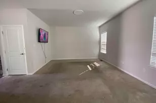 7075 Gulf Stream Pl, Dayton, OH 45424 - Photo 4