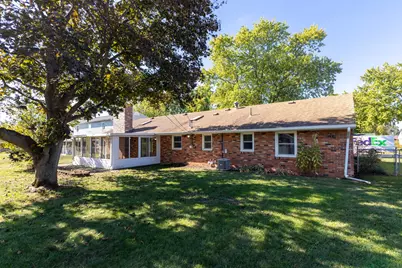 1075 Crestview Drive, Troy, OH 45373 - Photo 8