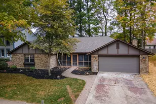 1013 Arapaho Trail, Tipp City, OH 45371 - Photo 4